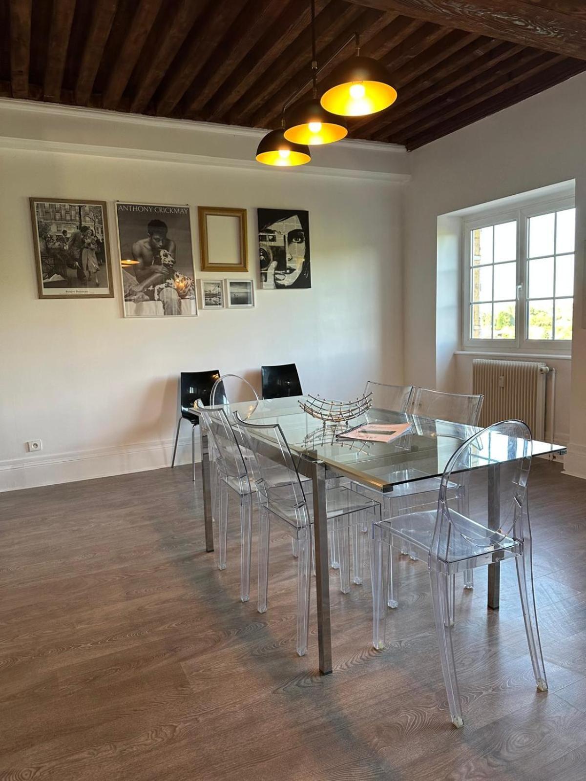 Sejourner Au Chateau De La Roue Grand Appartement Lissieu Eksteriør billede